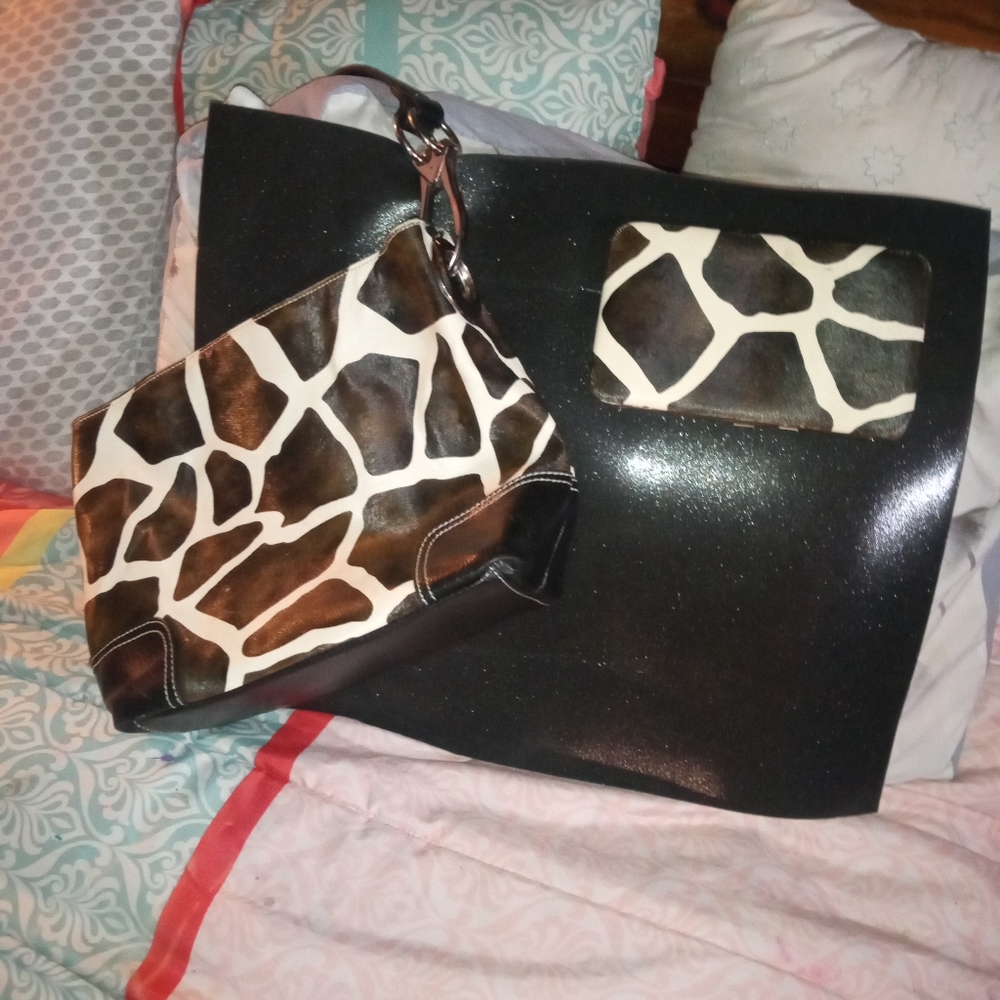 Purse and wallet